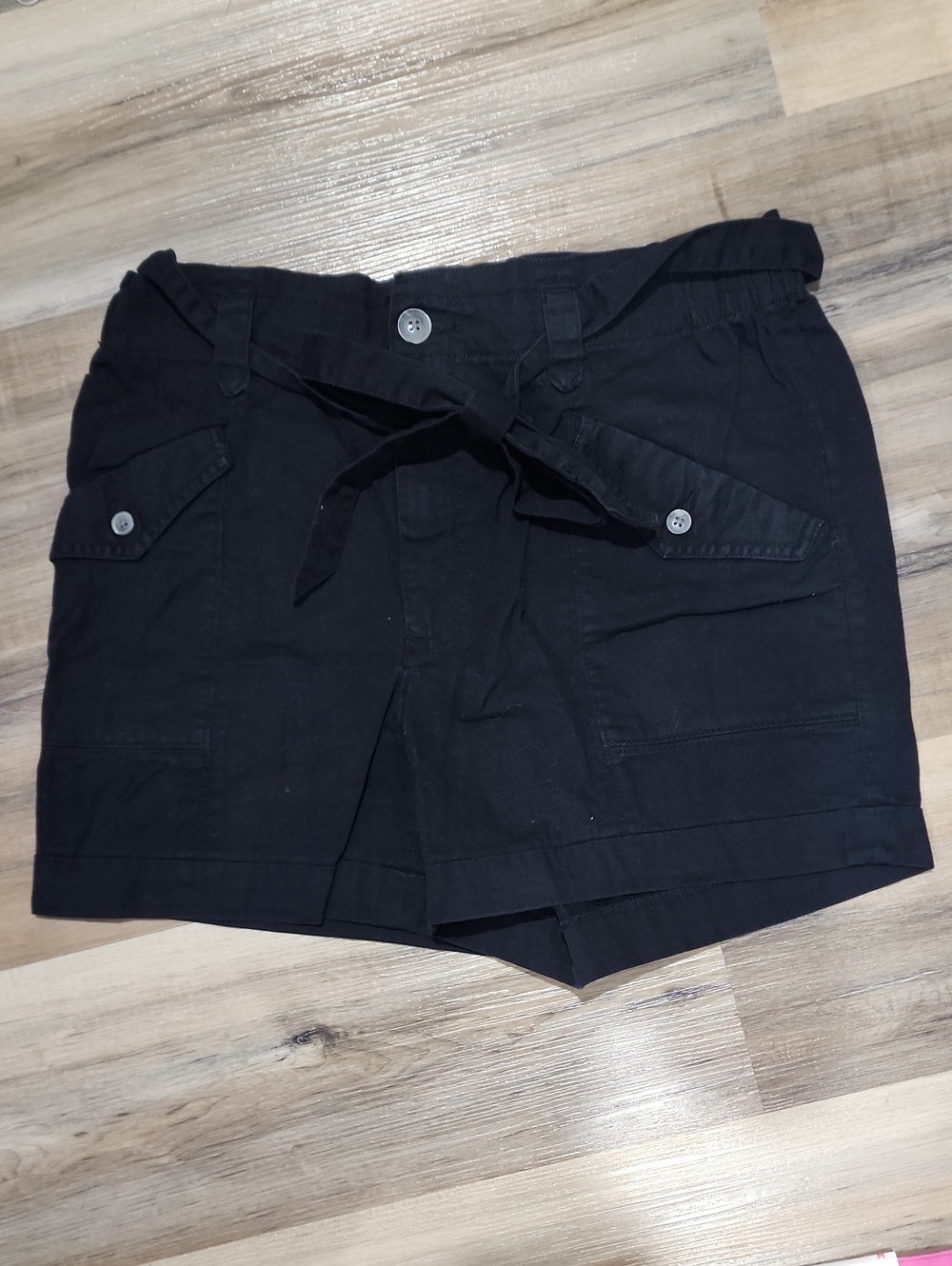 Old Navy Black Tie-Waist Cargo Shorts